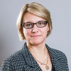 Сухомлина Елена